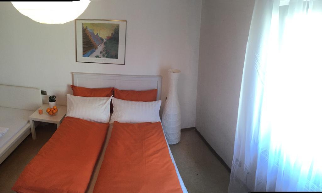 Motels21 Sersheim Room photo